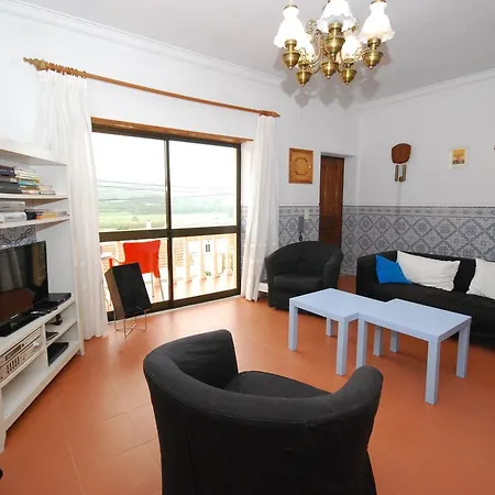 Casa Cela Cela (Leira)